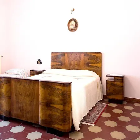 アパート With One Bedroom In With Wonderful City View And Wifi 18 Km From The Beach